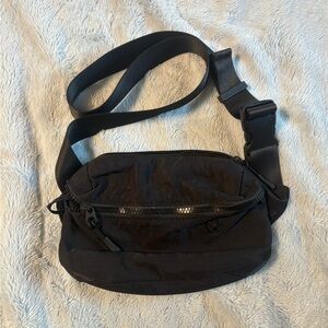 Athleta Black Belt Bag Adjustable Strap Minimalist Design
